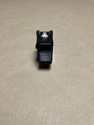 Interruptor de descongelación de vidrio escotilla trasera Jeep Wrangler TJ 1997-2006 56007250 Foto 1 de 4