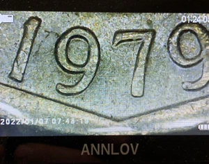 Dólar Susan B Anthony 1979 "P" borde ancho casi fecha variedad de monedas de $1 - Imagen 1 de 4