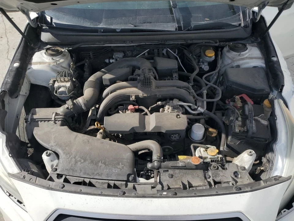 Medidor de flujo de aire de inyección de combustible usado se adapta a: Subaru Legacy 2016 2,5 L sin grado turbo Foto 1 de 4