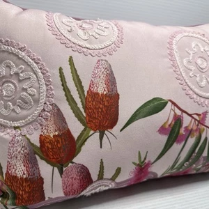 Bobbi Lockyer Oblong Cushion Pink ~ 30x45cm ~ NAIDOC Artist of the Year 2021 NEW - Picture 1 of 15