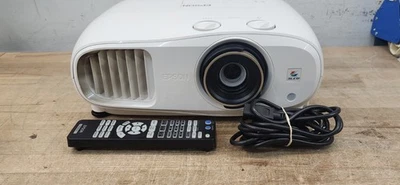Epson Home Cinema 3800 4K PRO-UHD Projector 2827Hrs w/ Remote - Image 1 of 4