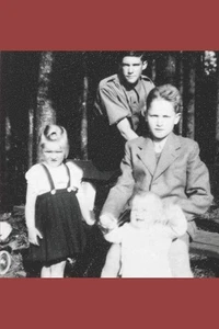 Buttons in a Can: Stories from a bygone era - 1940s to 2020s by Irene G. Brammer - Picture 1 of 1