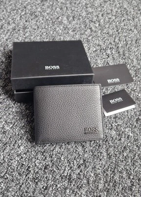 Hugo Boss Bi-fold Men’s Moneme Black Genuine Leather Wallet & Coin Holder Gift - Image 1 of 4