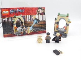 Lego Harry Potter Freeing Dobby Set 4736 Missing Box