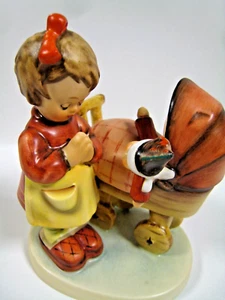 VINTAGE GOEBEL HUMMEL "DOLL MOTHER" #67 FIGURINE - Picture 1 of 4