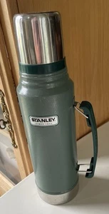 Stanley Thermos 1.1qt Green EN12546-1 - Picture 1 of 19