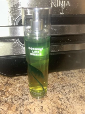 Bath & Body Works Coconut Lime Breeze Fine Fragrance Mist 8 fl. oz. NEW - Image 1 of 2