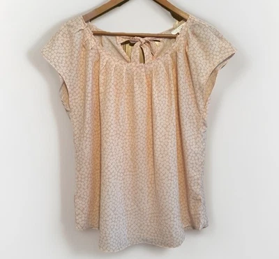 LC Lauren Conrad Womens Large Peach Beige Floral Pleated Flutter Sleeve Top - Image 1 of 4