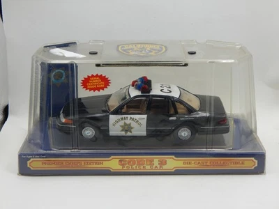 Code 3 California Highway Patrol Cruiser 1:24 Scale Diecast Police Car - Image 1 of 3