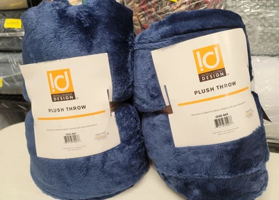 Intelligent Design Oversized 60" x 70" MicroLight Plush Throw Blanket  Navy- Two - Image 1 of 4