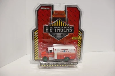 Greenlight 1:64 HD Trucks International Durastar New York FDNY Ambulance CHASE - Image 1 of 3