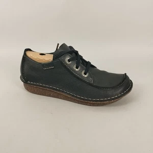Clarks Funny Dream Shoes Womens 5.5 Navy Leather Lace Up Flat Comfort Moccasin - Picture 1 of 14