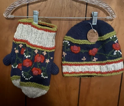 NUEVO CON ETIQUETAS 100 % Lana Sombrero y Mitones/Guantes CONJUNTO Forrado de Vellón Invierno Talla Única Se Adapta a la mayoría Foto 1 de 4