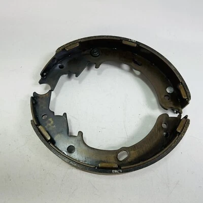 Akebono L783 Yale 580051333, BRAKE SHOE SET - RH (2 Shoes). Made in Japan