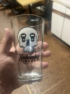 NEW NESHAMINY CREEK Brewing Company SKULL Pop Top Pint GLASS New Hope PA BEER - Picture 1 of 5