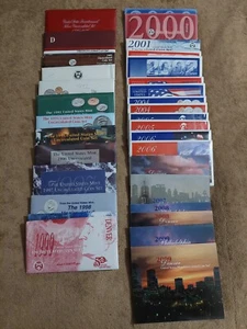 U.S Mint Uncirculated Coins - Lot of 22 sets - Both Denver and Philadelphia Mint - Bild 1 von 8