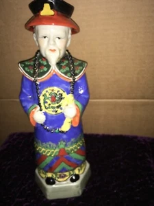 ANTIGUA FAMILIA VERDE PORCELANA MASCULINA FIGURA DE CARÁCTER MARCA - Imagen 1 de 11