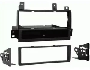 Metra 99-5810 Single DIN Stereo Install Dash Kit for 2003-2011 Lincoln Town Car - Picture 1 of 3