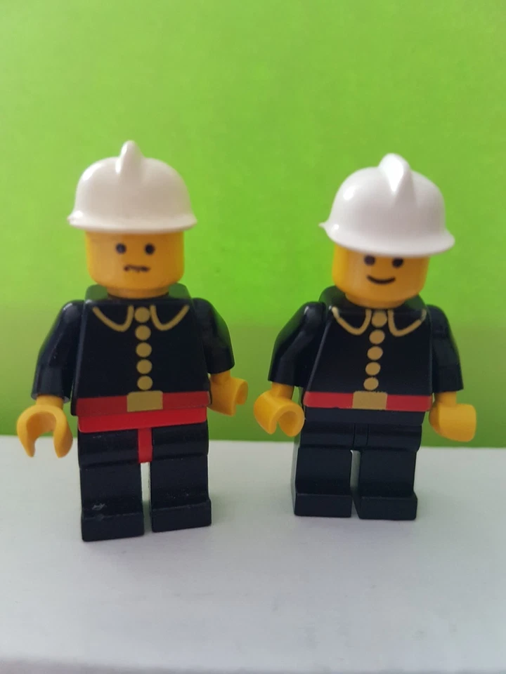 Lego Classic Minifiguren  2 x Feuerwehrmann 80er Jahre - Bild 1 von 1