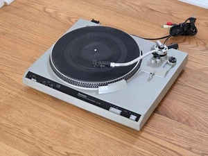 Technics SL-220 Turntable Record Player Automatic Turntable Parts/Repair Read  - Picture 1 of 8