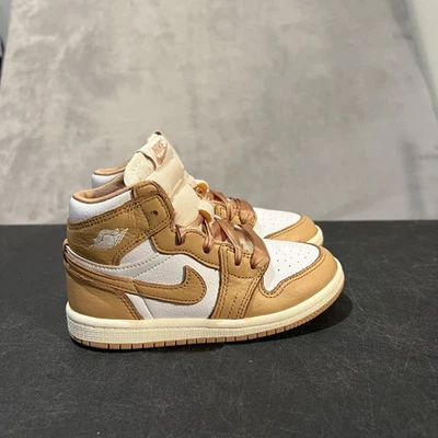 Nike Air Jordan 1 Retro Alto OG Zapatos Juveniles Talla 9C Praliné FN6623-201 Tenis Foto 1 de 4