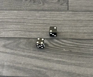 RISK Strike | 2 Defend Dice | Official Replacement/Extra Game Pieces - Picture 1 of 2