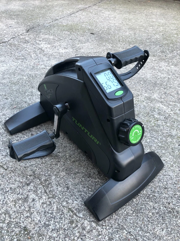 Pedaliera per anziani o riabilitazione marca Tunturi - Immagine 1 di 1