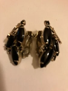 Vintage Nachlass SCHWARZE NAVETTE STRASS CLIP ON OHRRINGE - Bild 1 von 3
