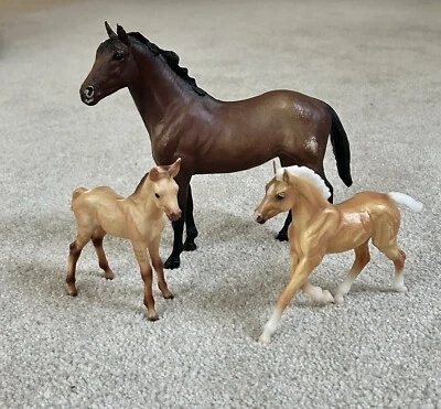 Set/3 BREYER Horses Tawny Foal, Colt, Chesnut Mare GC Horse Farm Stable Riding - Image 1 of 4