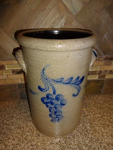 ROWE POTTERY WORKS 1998 Utensil 9.25" Tall Crock Blue Grapes Handles  - Picture 1 of 5