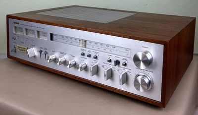 RECEPTOR ESTÉREO YAMAHA CR-1020 BONITO Foto 1 de 4