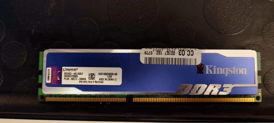 RAM 4GB Kingston PC3 - 12800 DDR3 KHX1600C9D3B1/4G Hyper Blu 1Rx8 - Immagine 1 di 1