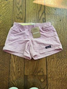 $49 Girl's Youth Patagonia Unlined 4" Baggies Milkweed Mauve Shorts Size XL(14) - Picture 1 of 7