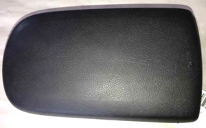 2009 2010 PONTIAC VIBE OE Front Console LID ONLY BLACK NICE - Picture 1 of 3