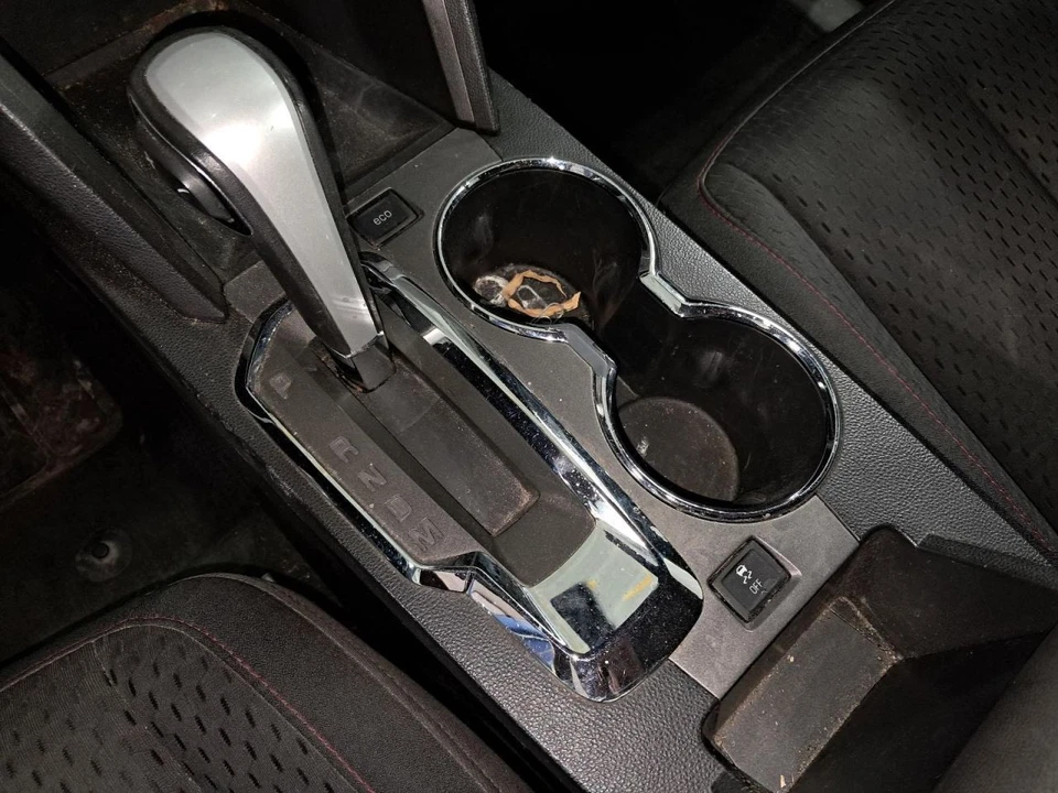 2013 Chevrolet Equinox Shifter Handle FWD 2.40L OEM Used Part 412818 - Image 1 of 4