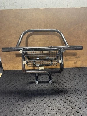 Parachoques delantero Suzuki King Quad 300 01  Foto 1 de 4