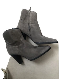 zara boots - Picture 1 of 3