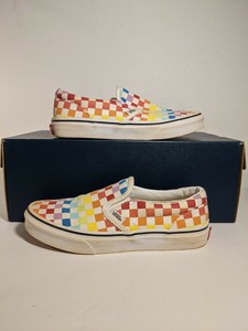 slip on vans size 4