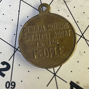 General Motors Assembly Plant Kansas City. Coin Token Keychain. - Picture 1 of 3