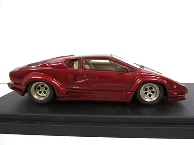 MR COLLECTION MODELS - 1988 LAMBORGHINI COUNTACH 25TH ANNIVERSARY - 1/43 - Image 1 of 4