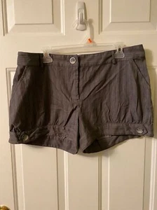 Xhilaration mid waist cotton striped shorts size 17 - Picture 1 of 6