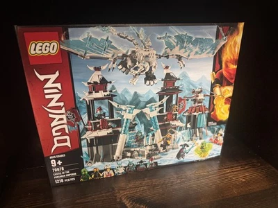 LEGO NINJAGO: Castle of the Forsaken Emperor (70678) - Image 1 of 4