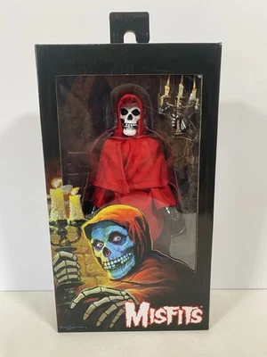 Figura de acción NECA Misfits 8" Red The Fiend con bata retro NUEVO Crimson Ghost Foto 1 de 2