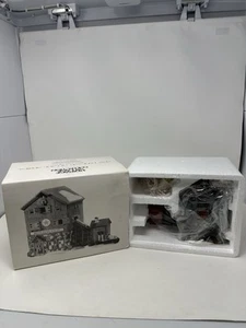 Department 56 New England Village "Blue Star Ice Co." #5647-2 - Imagen 1 de 10