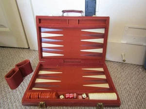 Vintage Cardinal Backgammon Set Cord Rost Koffer Rot & Weiß Teile - Bild 1 von 14