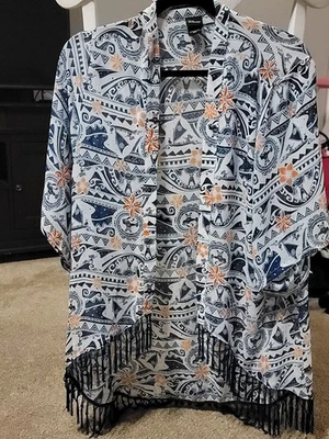 Disney Moana Beach Shall Coverup Azul e Branco Hot Topic Feminino Tamanho M - Imagem 1 de 3