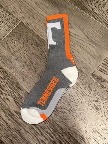 Tennessee Volunteers Adult Crew Socks - Large High Quality New Free Shipping Cover