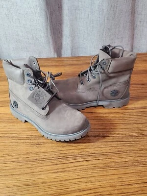 Timberland Womes Boots Nubuck Gray  Sizes 7 - Image 1 of 4