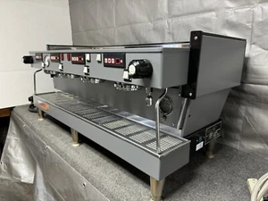 La Marzocco Linea 4 Group Used - Picture 1 of 7