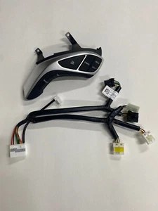 Heat type Steering Handle RH Remote Control Switch For 2011 2015 Hyundai Elantra - Picture 1 of 4